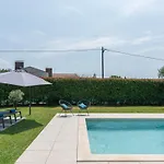 Дом отдыха In Mit Grossem Pool By Interhome